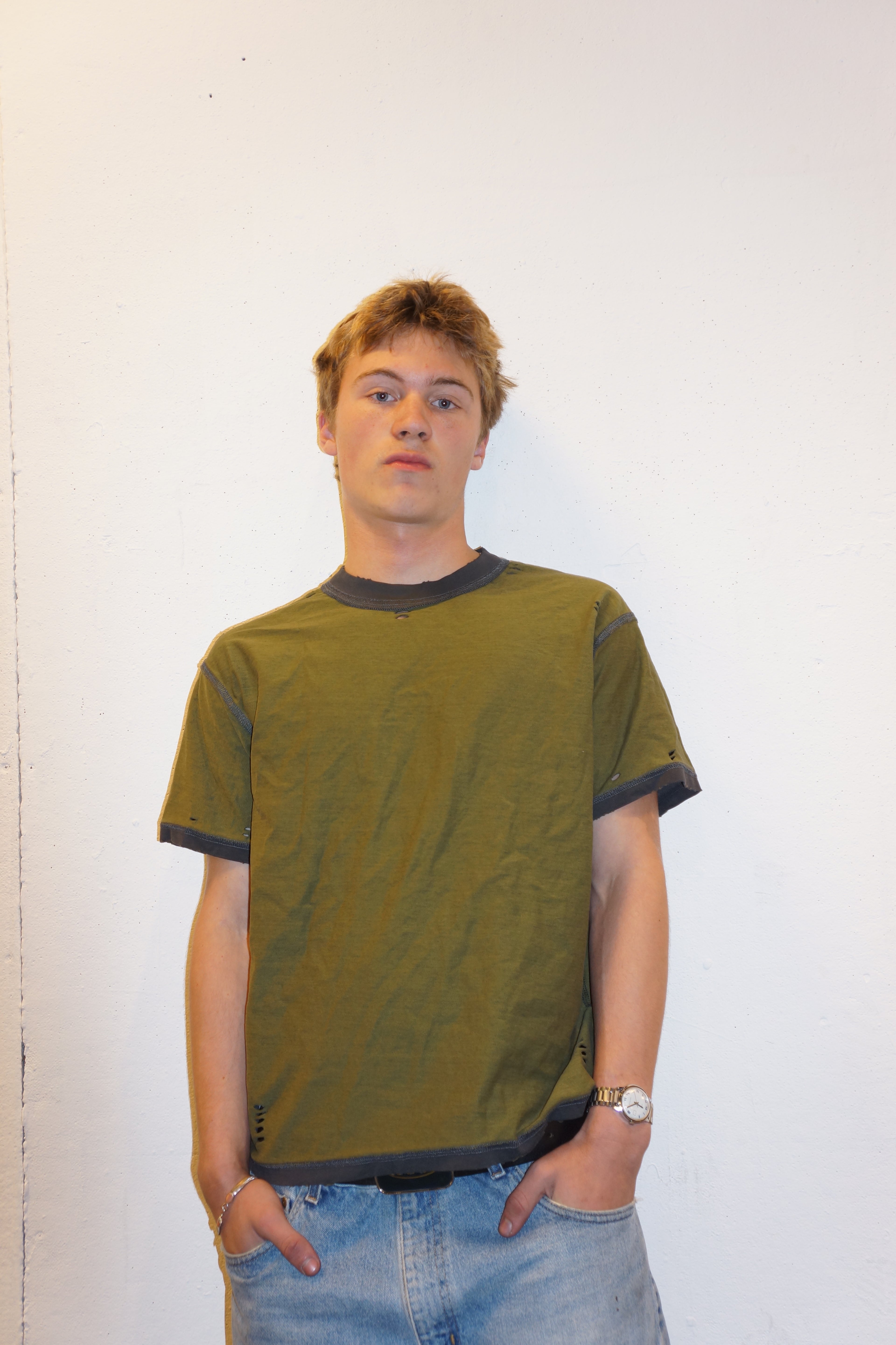 BOXER Tee (Ash and Olive)